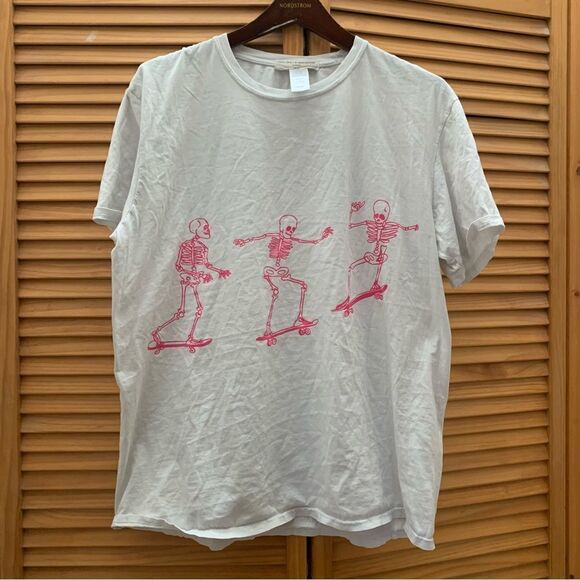 Urban Outfitters Skeleton Skater T-shirt - Picture 1 of 6